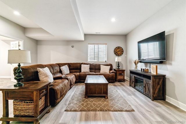 527 Antelope Drive E, Bennett, CO 80102