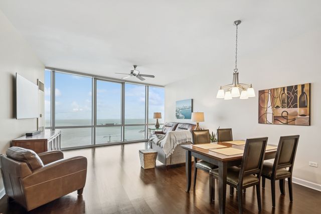 1211 S Prairie Avenue 3902, Chicago, IL 60605