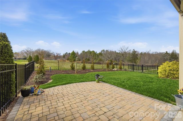 123 Johnson Manor Street, Mooresville, NC 28115