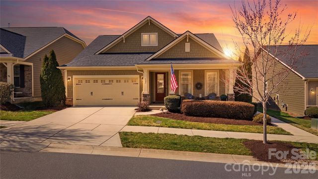 123 Johnson Manor Street, Mooresville, NC 28115