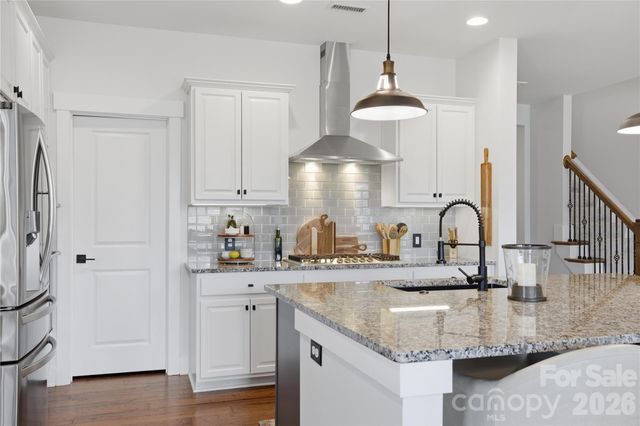 123 Johnson Manor Street, Mooresville, NC 28115