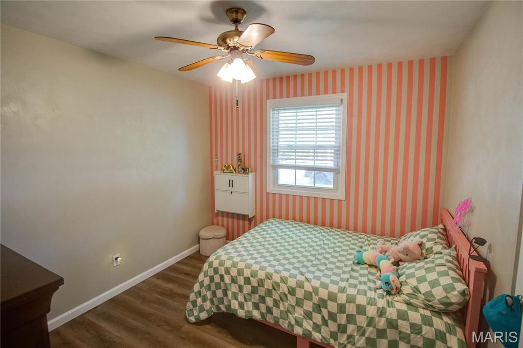 Image 23 of property listing at 429 Texas Boulevard, Bethalto, IL 62010
