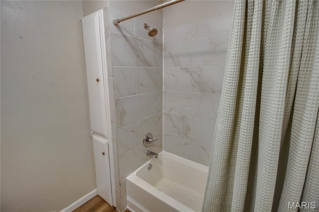 Image 28 of property listing at 429 Texas Boulevard, Bethalto, IL 62010