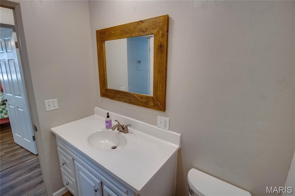 Image 29 of property listing at 429 Texas Boulevard, Bethalto, IL 62010