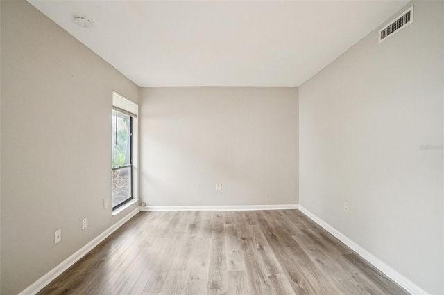 4218 WATER OAKS LANE, Tampa, FL 33618