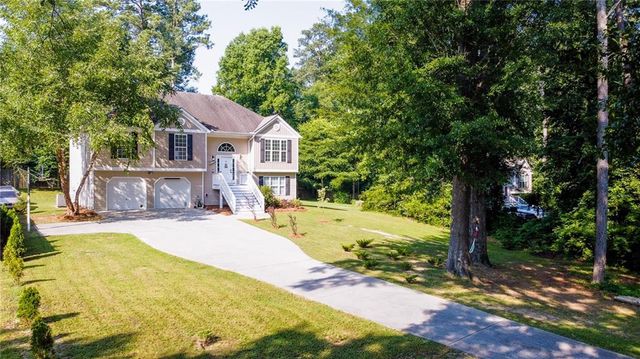 6277 N Sweetwater Road, Lithia Springs, GA 30122