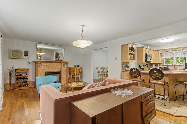 21 Blueberry Lane, Stormville, NY 12582