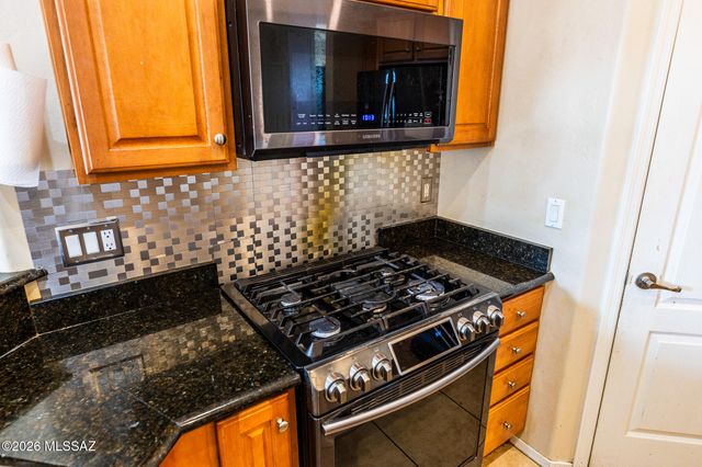 1102 E Mud Spring Canyon Lane, Sahuarita, AZ 85629