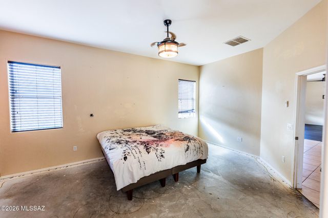 1102 E Mud Spring Canyon Lane, Sahuarita, AZ 85629