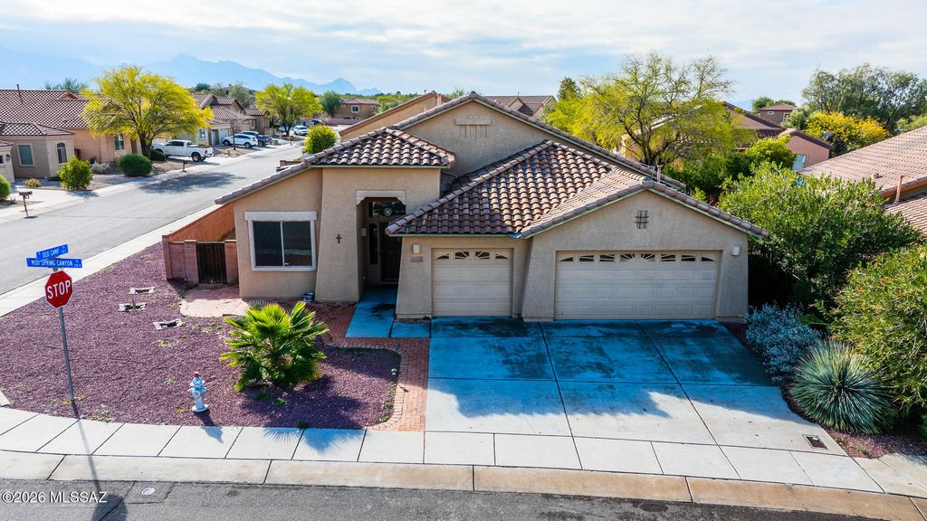 1102 E Mud Spring Canyon Lane, Sahuarita, AZ 85629