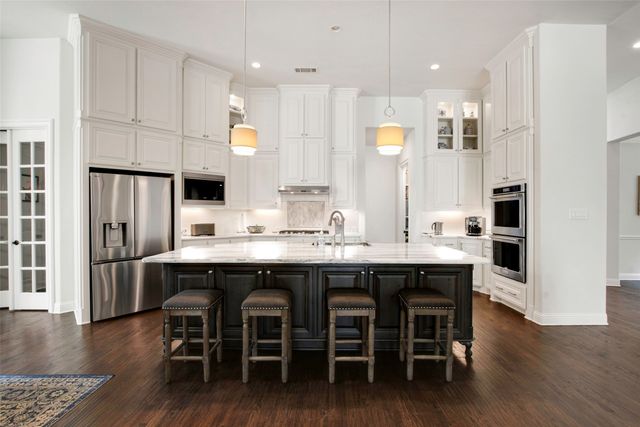 412 Bridgewater Place, Flower Mound, TX 75028