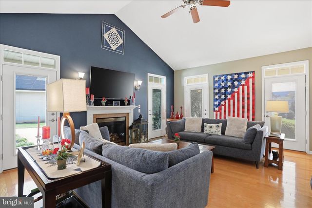 6518 BENT OAK DRIVE, Fayetteville, PA 17222