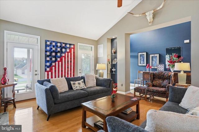 6518 BENT OAK DRIVE, Fayetteville, PA 17222