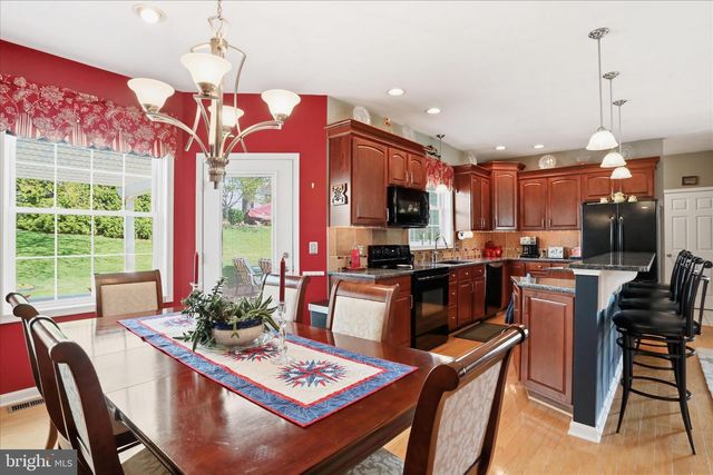 6518 BENT OAK DRIVE, Fayetteville, PA 17222