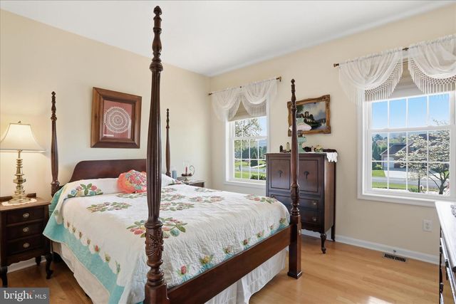 6518 BENT OAK DRIVE, Fayetteville, PA 17222