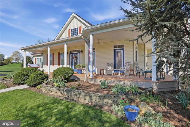 6518 BENT OAK DRIVE, Fayetteville, PA 17222