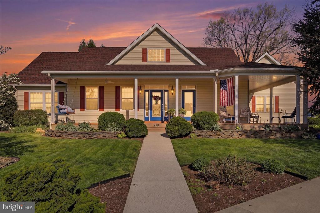 6518 BENT OAK DRIVE, Fayetteville, PA 17222