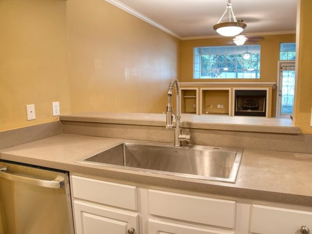 1023 Kingdom Drive, Tallahassee, FL 32311