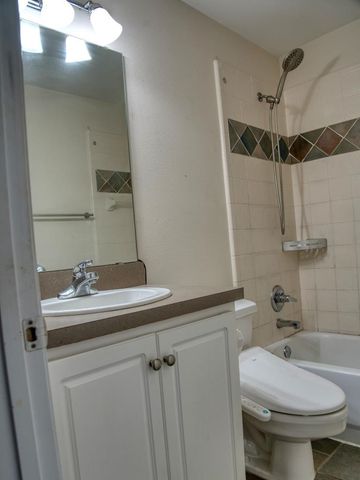 1023 Kingdom Drive, Tallahassee, FL 32311