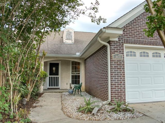 1023 Kingdom Drive, Tallahassee, FL 32311