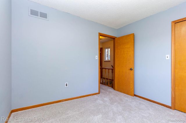 13912 Clinton River Road, Sterling Heights, MI 48313