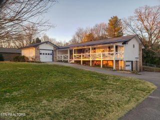 1038 Valley View Circle, Sevierville, TN 37876