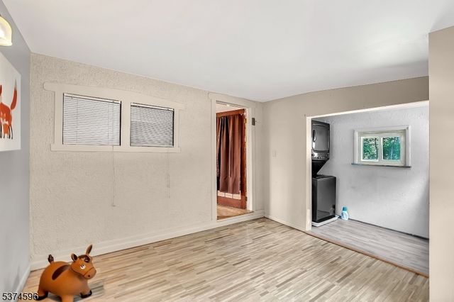 583 E Shore Rd, West Milford Twp., NJ 07421