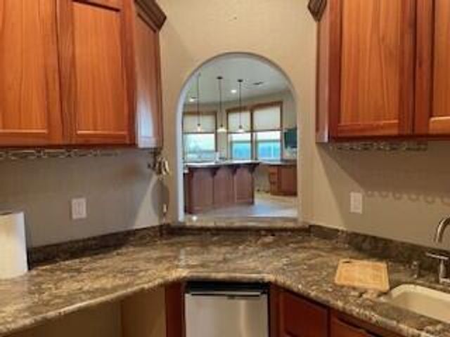 1882 NW Sunview Place, Grants Pass, OR 97526