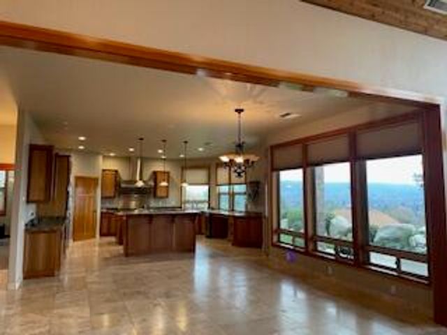 1882 NW Sunview Place, Grants Pass, OR 97526