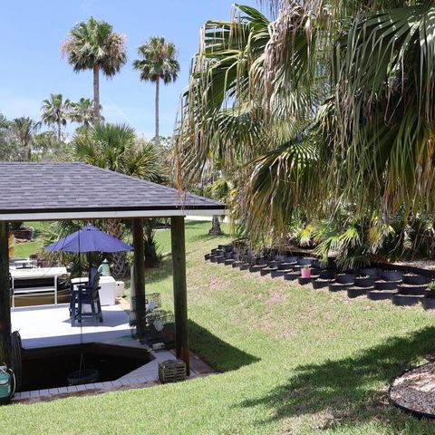 2 COLONY COURT, Palm Coast, FL 32137