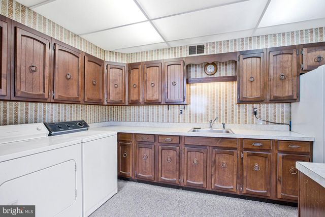 413 LAURA AVE, Linthicum Heights, MD 21090