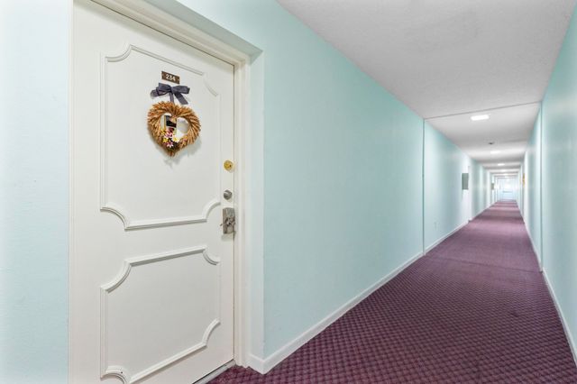 5180 E Sabal Palm Boulevard 234, Tamarac, FL 33319