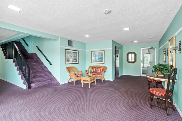 5180 E Sabal Palm Boulevard 234, Tamarac, FL 33319