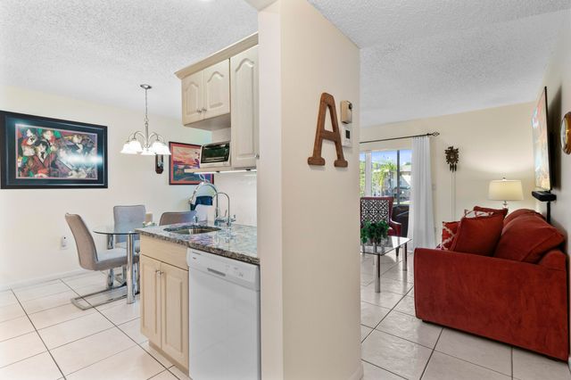 5180 E Sabal Palm Boulevard 234, Tamarac, FL 33319