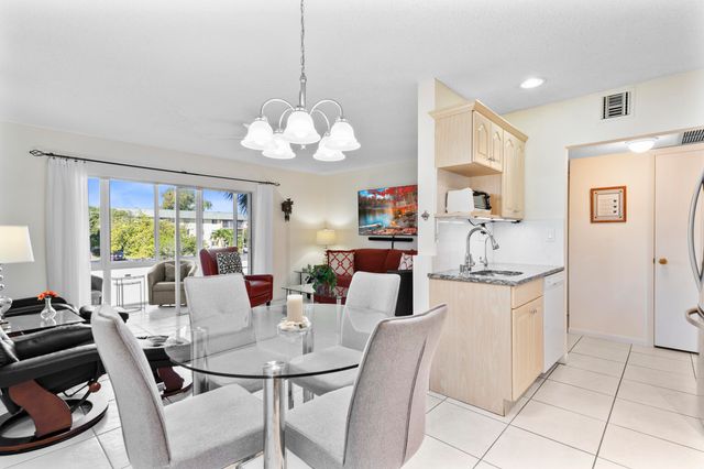 5180 E Sabal Palm Boulevard 234, Tamarac, FL 33319