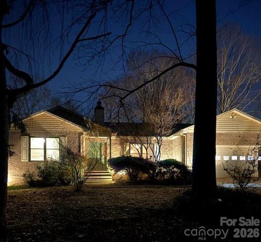 5216 Bethel Church Road, Hickory, NC 28602