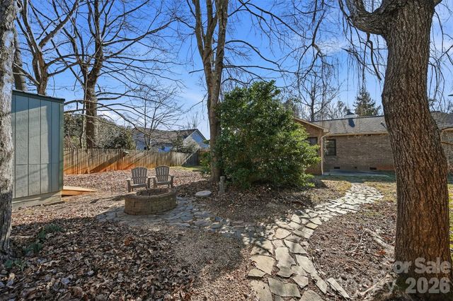 5216 Bethel Church Road, Hickory, NC 28602