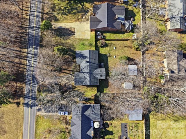 5216 Bethel Church Road, Hickory, NC 28602