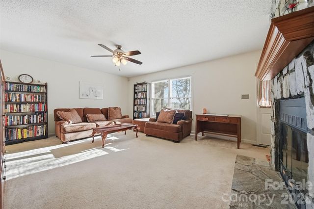 5216 Bethel Church Road, Hickory, NC 28602