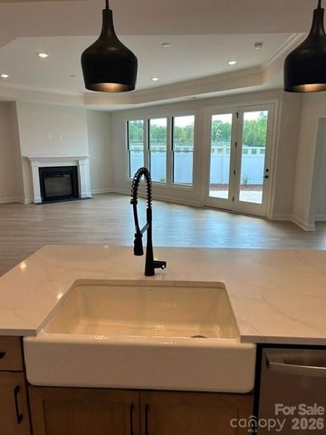 3060 Five Creek Road, Charlotte, NC 28213