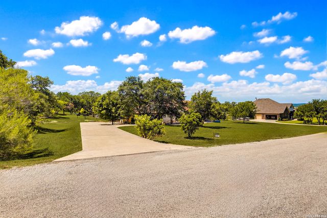 381 PRIVATE ROAD 3702, San Antonio, TX 78253