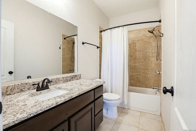 381 PRIVATE ROAD 3702, San Antonio, TX 78253