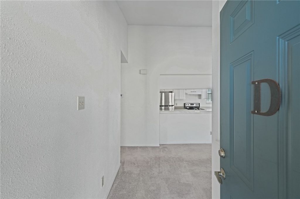 2406 Capitan Dr D, Corpus Christi, TX 78414