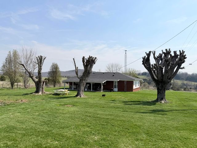 630 Doc Adams Road, Mt Vernon, KY 40456