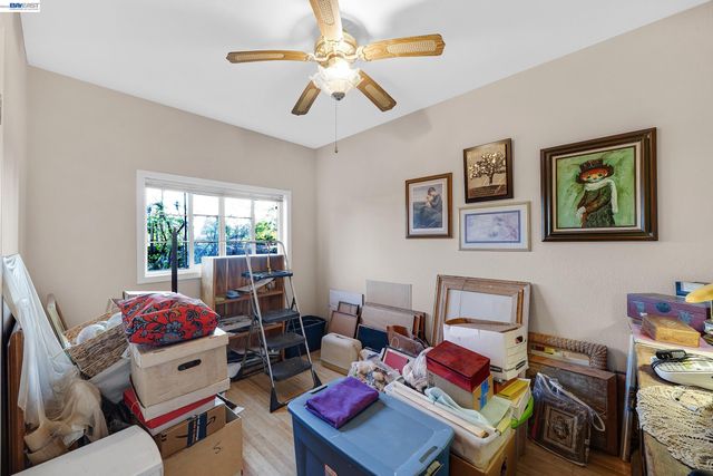 1177 Thiel Rd, Hayward, CA 94544