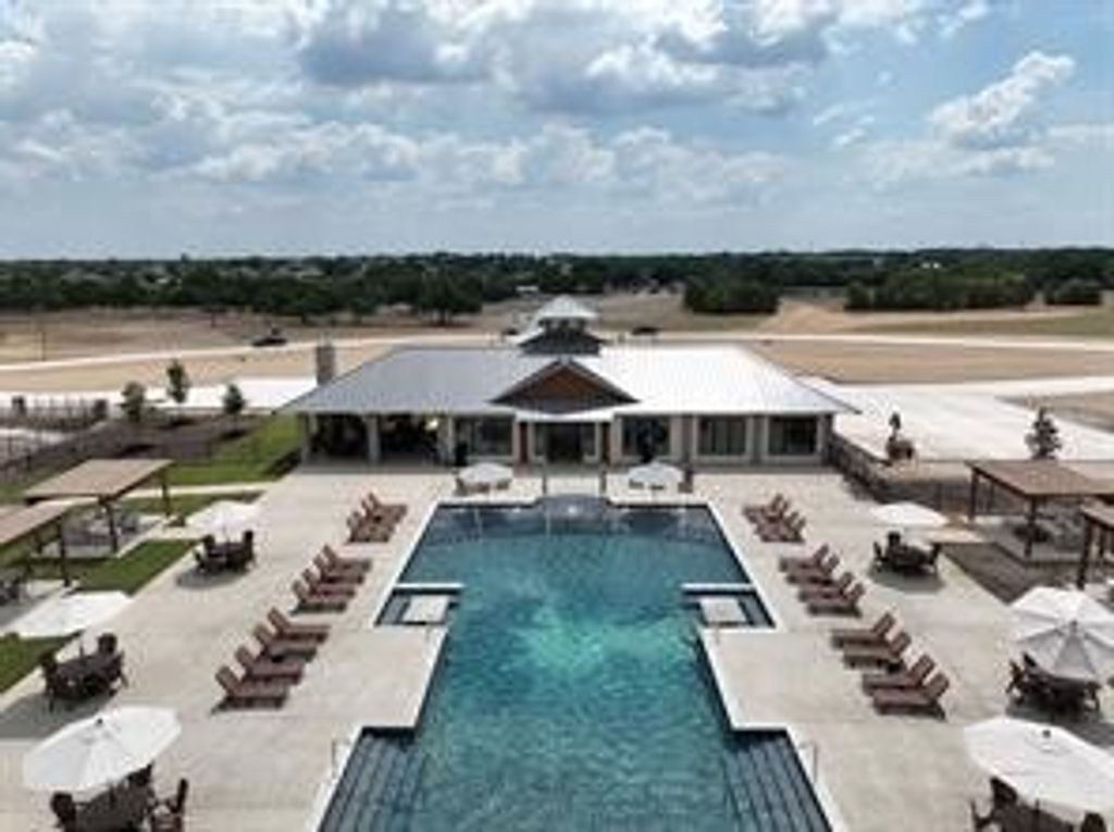 000 Latigo Court, Oak Leaf, TX 75154 — photo 2