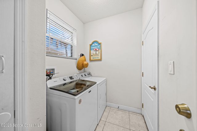 134 Monroe Avenue, Cape Canaveral, FL 32920
