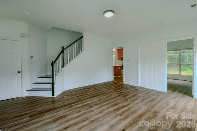 8406 Bedford Green Lane, Charlotte, NC 28215