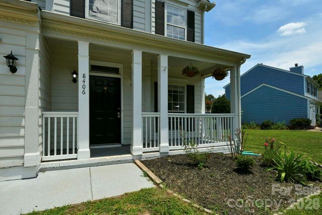 8406 Bedford Green Lane, Charlotte, NC 28215
