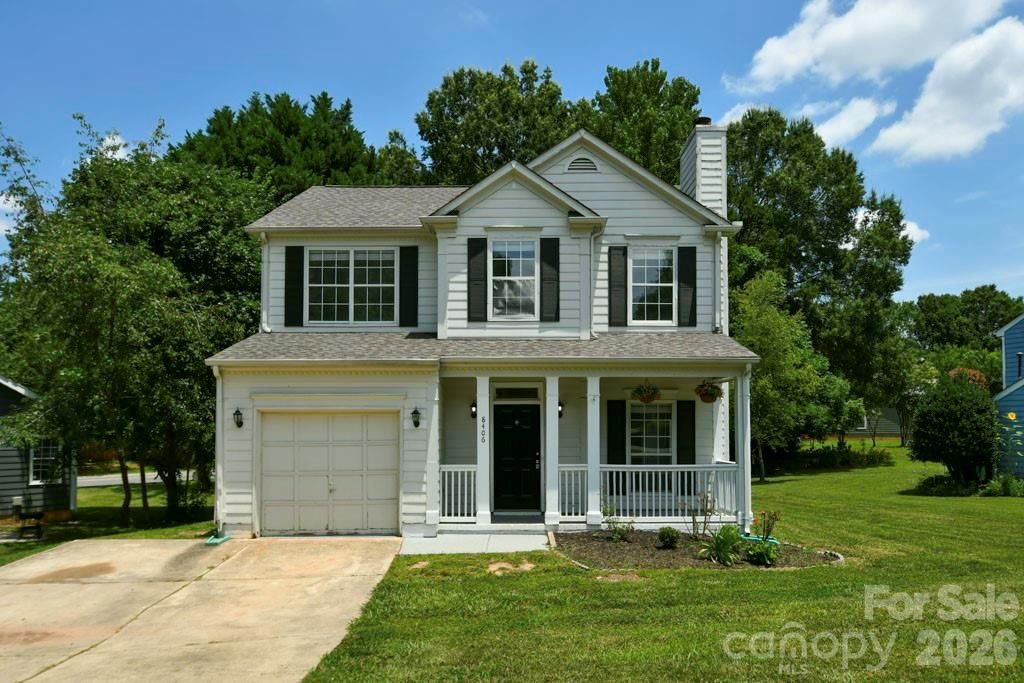 8406 Bedford Green Lane, Charlotte, NC 28215